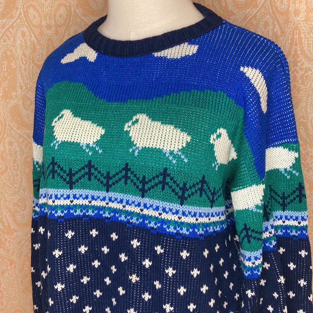Vintage knit sweater sheep clouds pattern size large